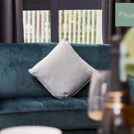 Stunning 5 Bed Manchester House With Parking By Purestay Short Lets & Serviced Accommodation Buitenkant foto