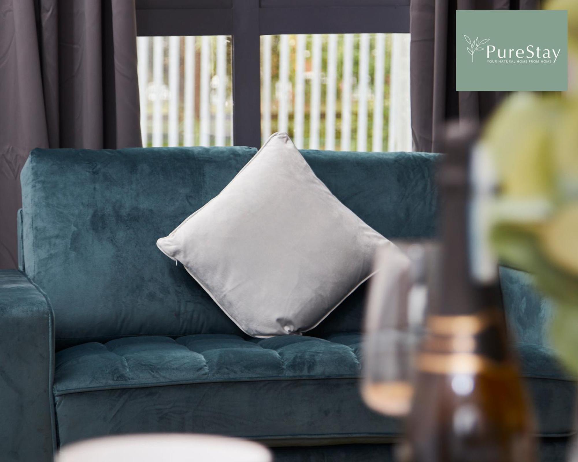 Stunning 5 Bed Manchester House With Parking By Purestay Short Lets & Serviced Accommodation Buitenkant foto
