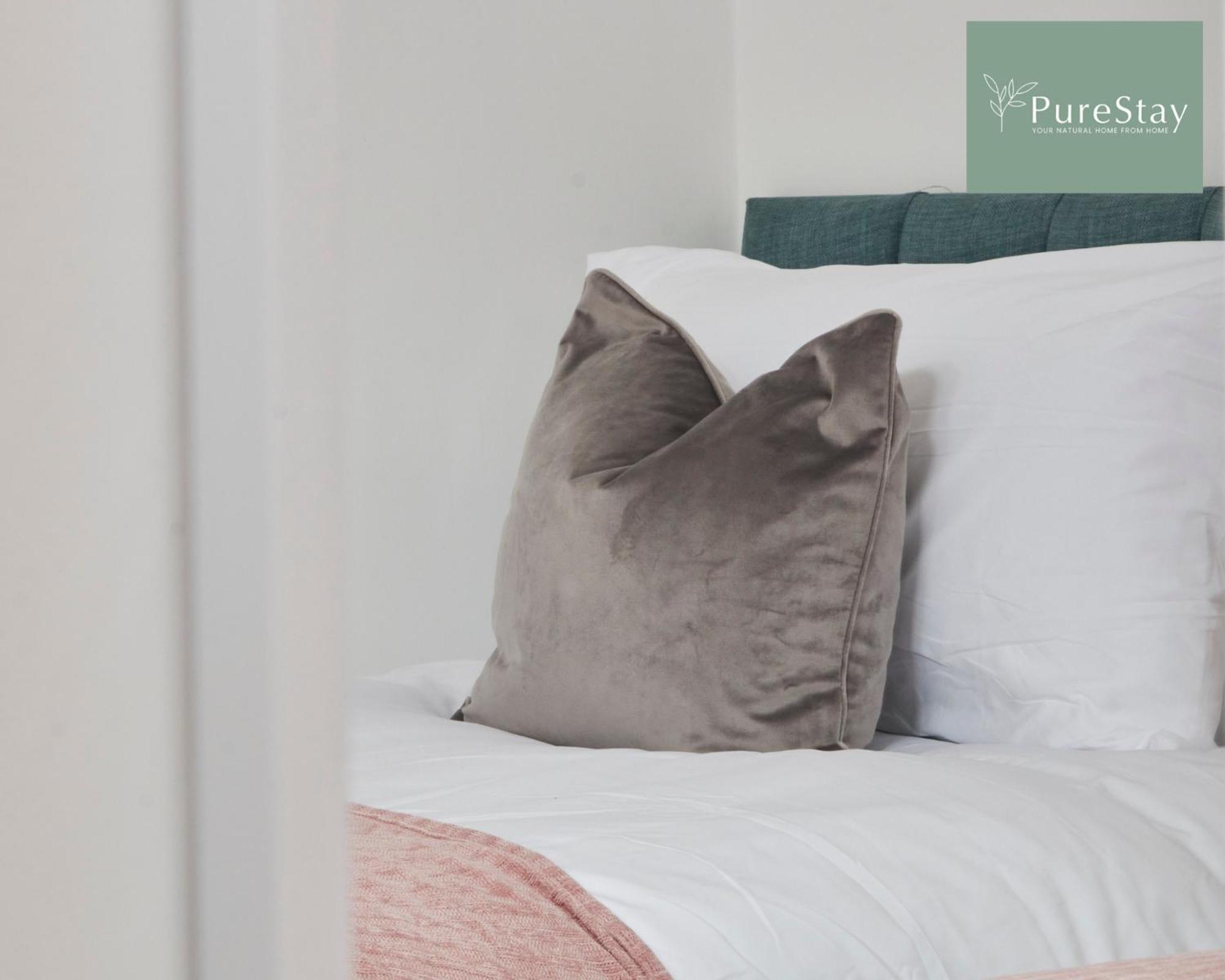 Stunning 5 Bed Manchester House With Parking By Purestay Short Lets & Serviced Accommodation Buitenkant foto