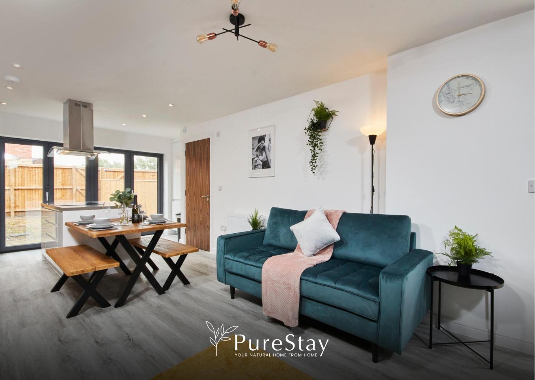 Stunning 5 Bed Manchester House With Parking By Purestay Short Lets & Serviced Accommodation Buitenkant foto